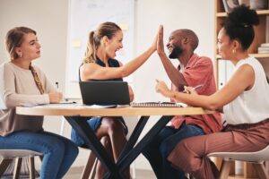 Como montar um pacote de benefícios irresistível para reter talentos